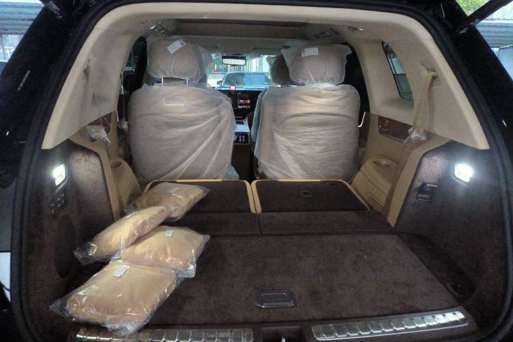 Used Hima AITO M9 2025 Extended-Range Ultra Version 52 kWh 6-Seater