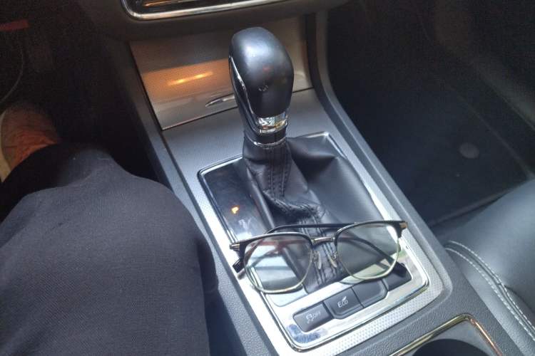 Used Roewe i6 2018 20T Automatic Flagship Edition