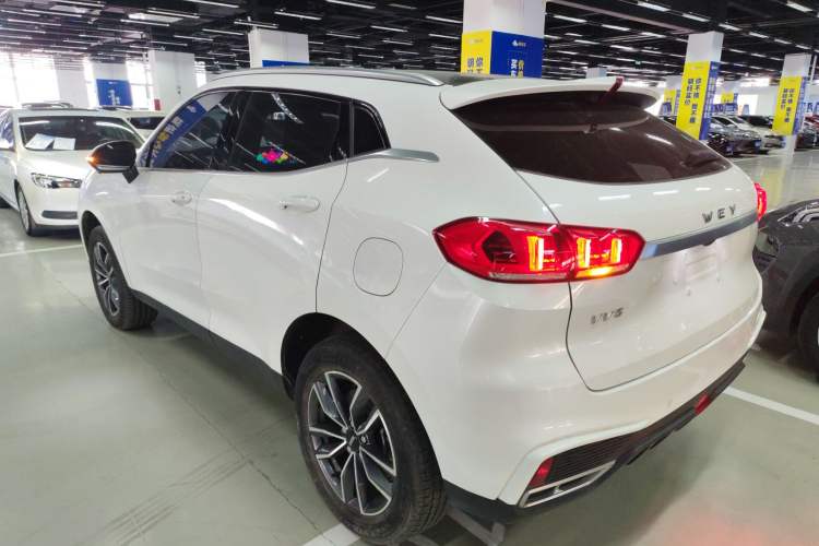 Used Wey VV5 2021 1.5T Two-Wheel Drive Smart Pioneer