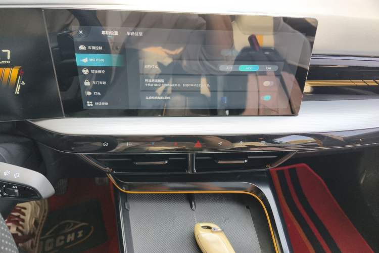 Used MG 5 Scorpio 2022 1.5T Trophy Sport Luxurious Edition Audio And AC Panel