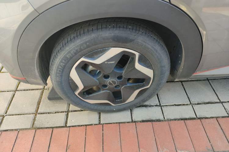 Used BYD Dolphin 2021 405 km Fashion Edition
