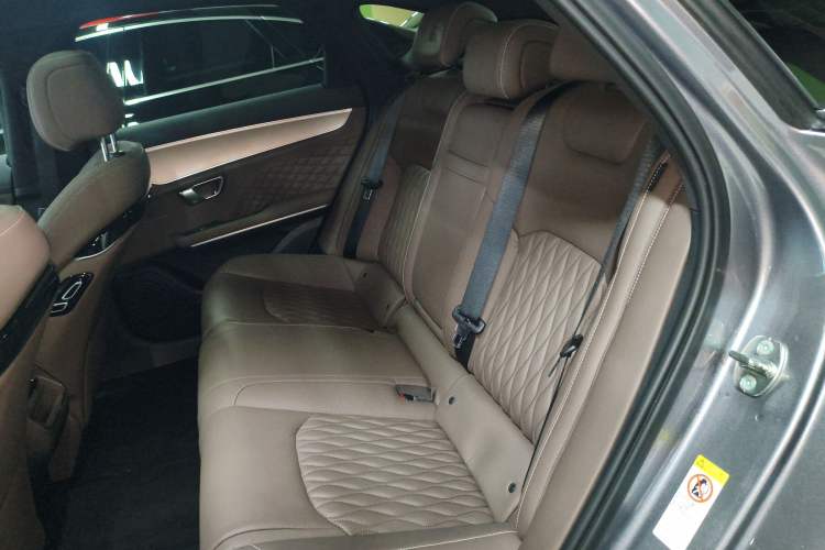 Used BYD Han 2024 DM-i Glory Edition 121KM Elite Model