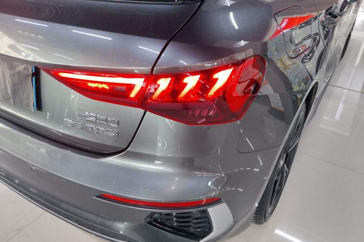 Used Audi A3 2024 Sportback 35 TFSI Fashionable Sports Model Exterior 3