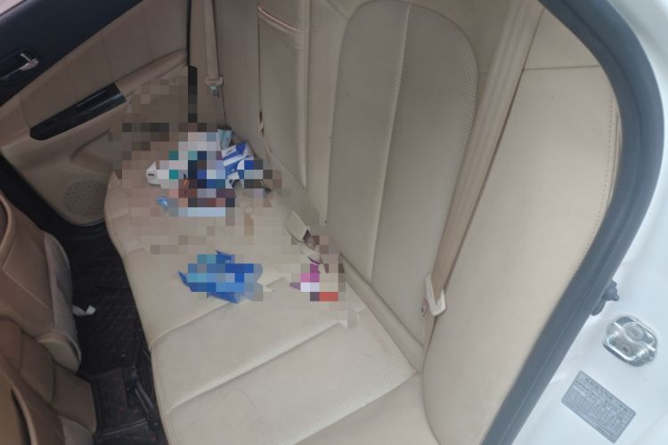 Used CHANGAN Eado 2015 1.6L Manual Luxury Model China IV Standard