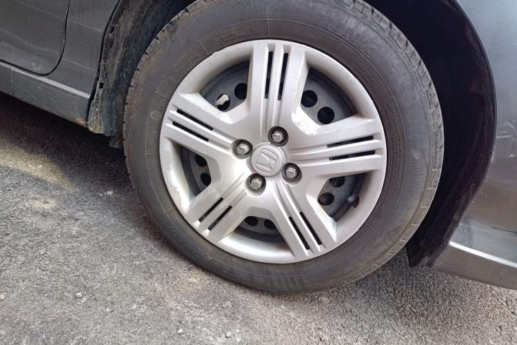 Used Honda City Classic 2012 1.5L manual Comfort version
