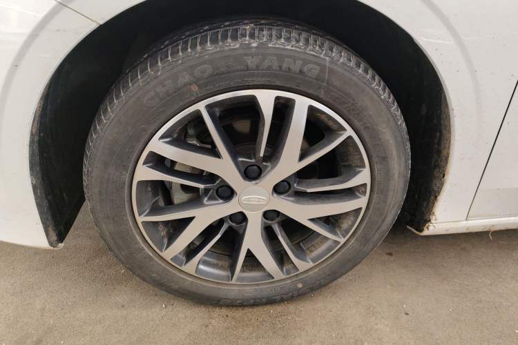 Used Geely Auto Emgrand 2023 4th Generation Champion Edition 1.5L Manual Luxury Model