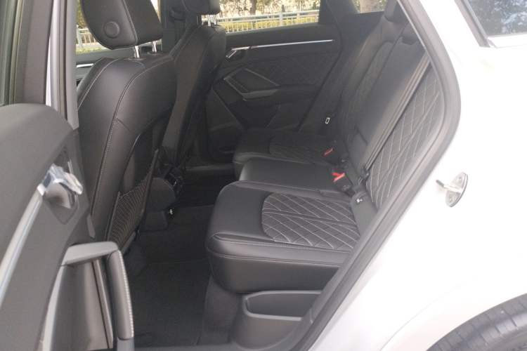 Used Audi Q3 2024 35 TFSI Fashion Dynamic Edition