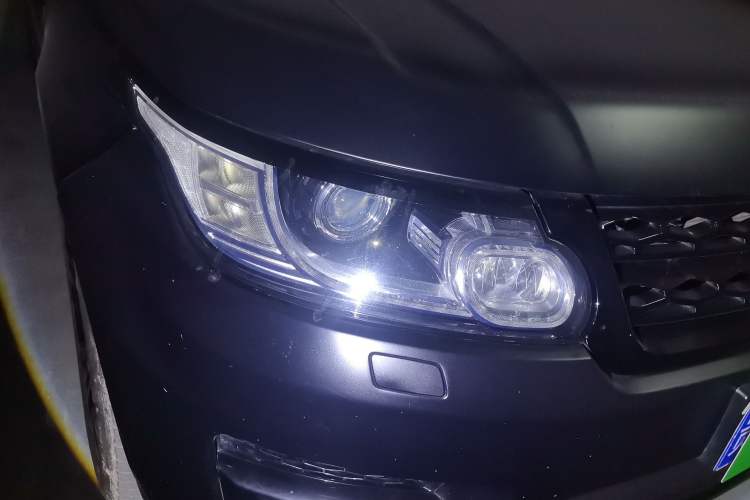Used Land Rover Range Sport 2014 3.0 SC V6 HSE DYNAMIC Right Front Headlight