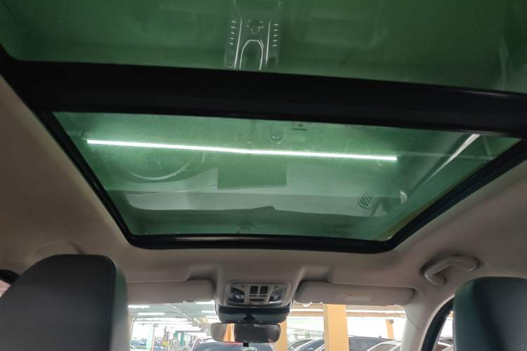 Used Wey VV6 2020 2.0T Two-Wheel Drive Smart Protection+ Headliner