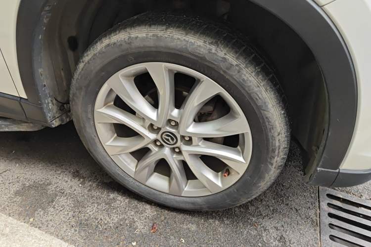 Used Mazda CX-5 2015 2.5L Automatic 4x4 Prestige Edition
