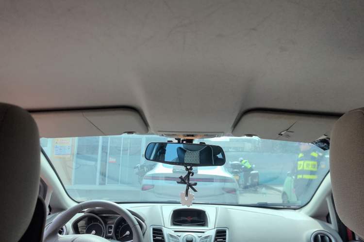 Used Ford Fiesta 2011 Hatchback 1.5L Automatic Fashion Edition