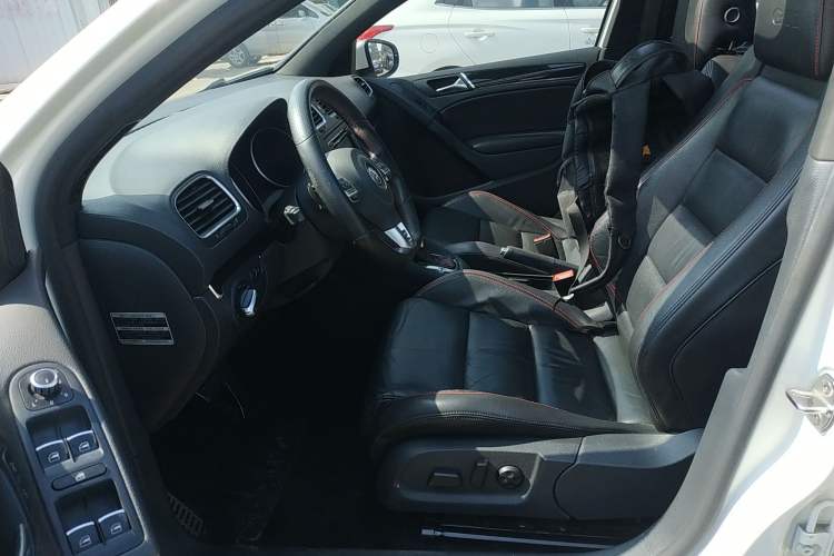 Used Volkswagen Golf GTI 2012 2.0 TSI GTI