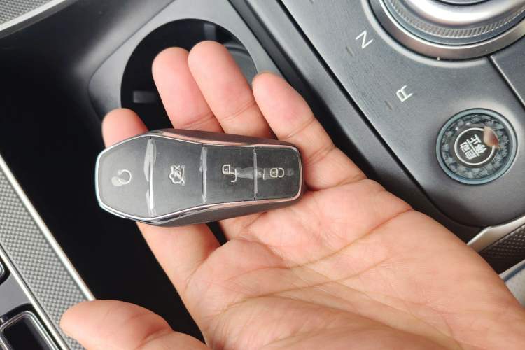 Used BYD Destroyer 05 2024 HONOR Edition DM-i 55KM Luxury Model Vehicle Key