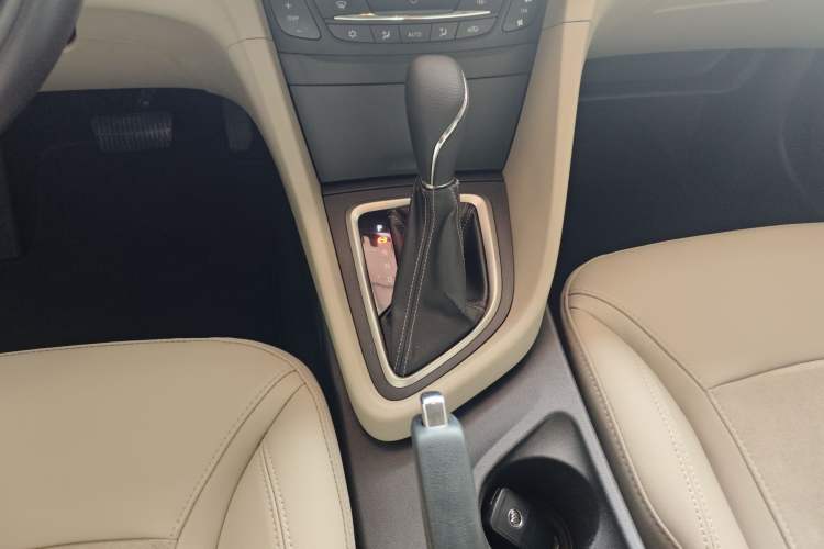 Used Buick GT 2015 15N Automatic Deluxe Edition