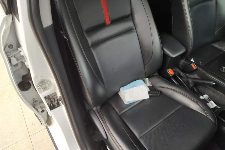 Used Toyota YARiS L Zhi Xuan 2022 X-Trail 1.5L CVT Luxury PLUS Edition
