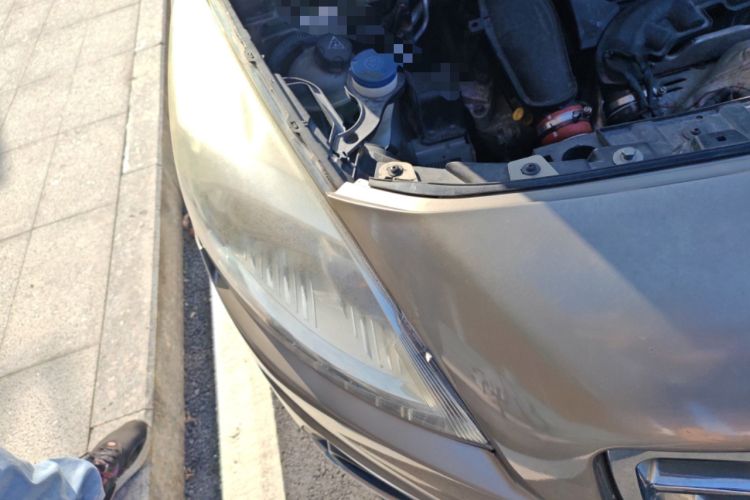 Used Peugeot 3008 2015 1.6THP Automatic Classic Edition
