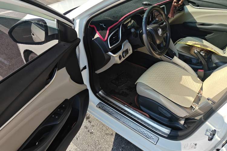 Used Buick GT 2017 15N Automatic Elite Version