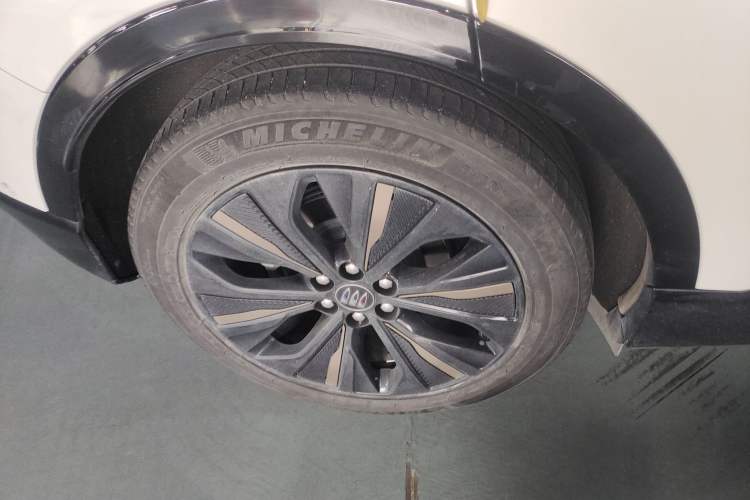 Used Buick E4 2023 Deluxe Edition