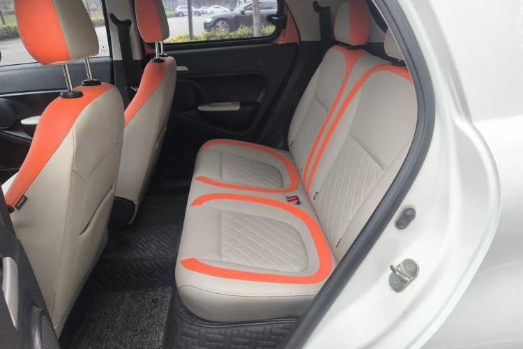 Used ORA Black Cat 2019 351 km Goddess Edition Interior 4