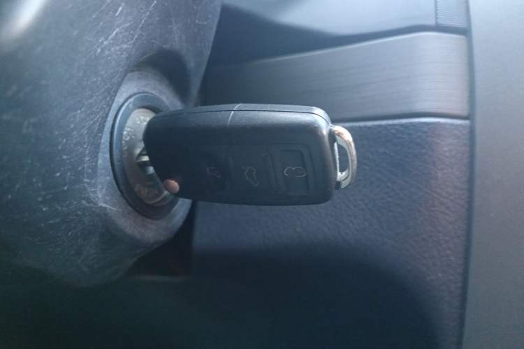 Used Haval H5 Classic 2010 Zhizun Edition 2.4L Four-Wheel Drive Comfort Model Vehicle Key