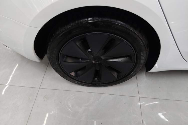 Used Tesla Model 3 2025 Model Revised Rear-Wheel-Drive Version
