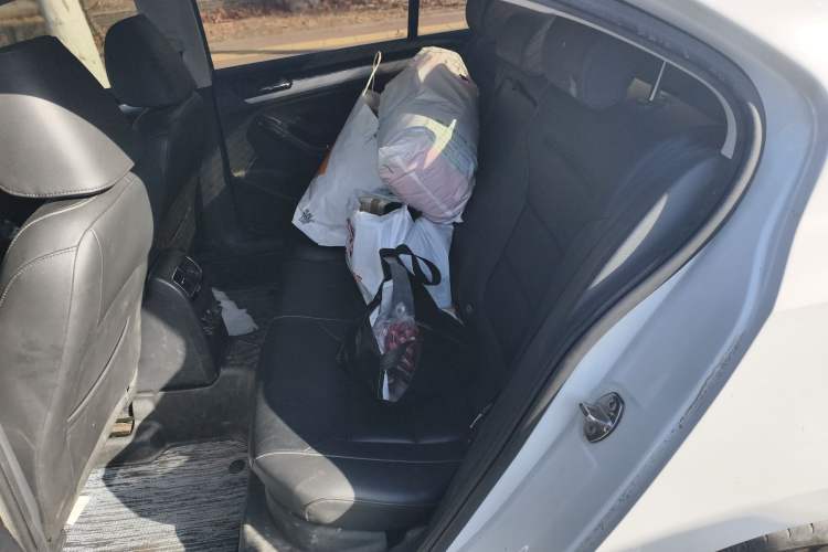 Used Volkswagen Sagitar 2018 1.6L Automatic Comfort Model
