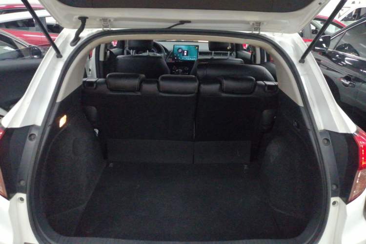 Used Honda Vezel 2017 1.5L CVT 2WD Comfort Model