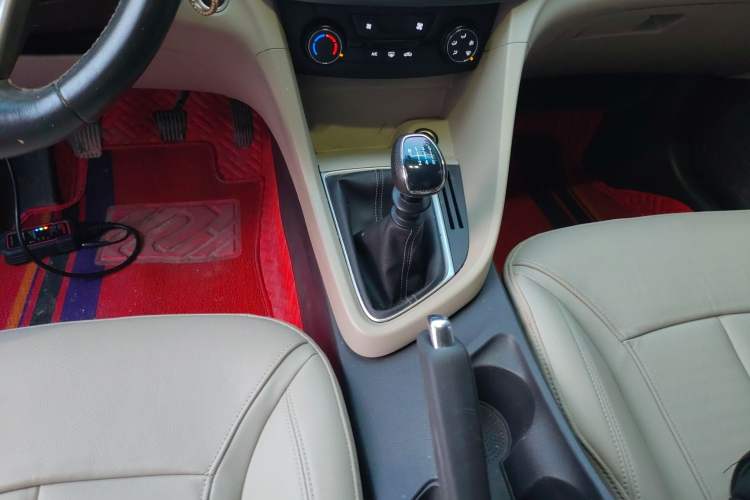 Used Buick Excelle GX 2018 15T Manual Elite Model
