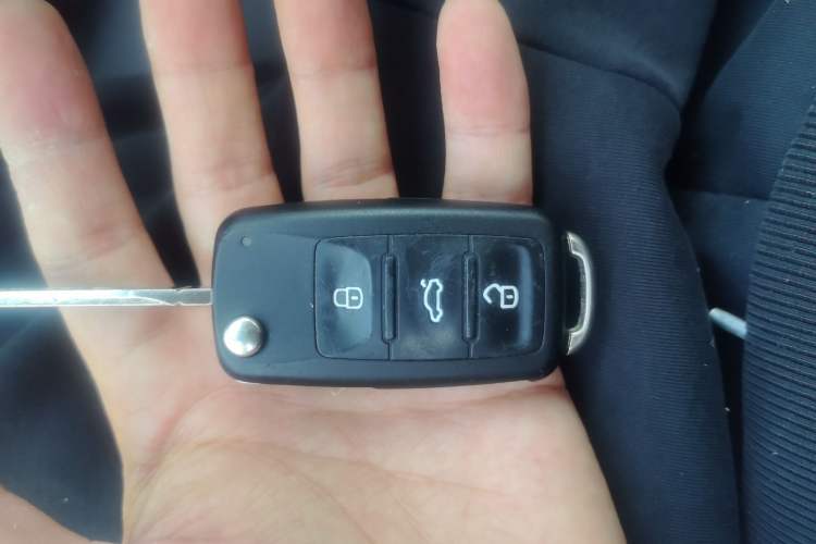 Used Volkswagen Santana 2019 1.5L Manual Fashion Edition China VI Standard
