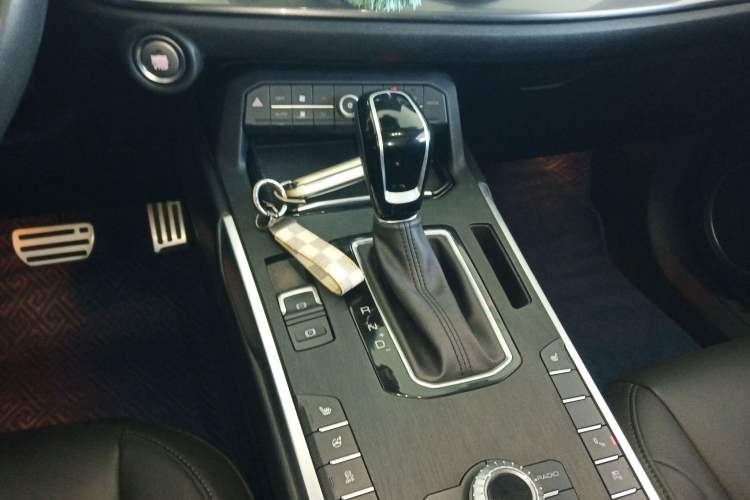 Used Wey VV5 2017 2.0T Ultra-Luxury Version