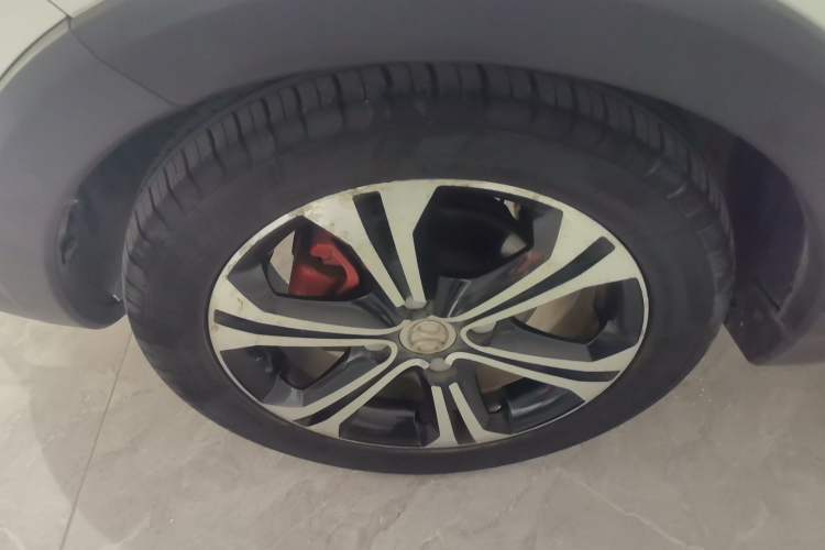 Used BAIC Senova X25 2015 1.5L automatic luxury version
