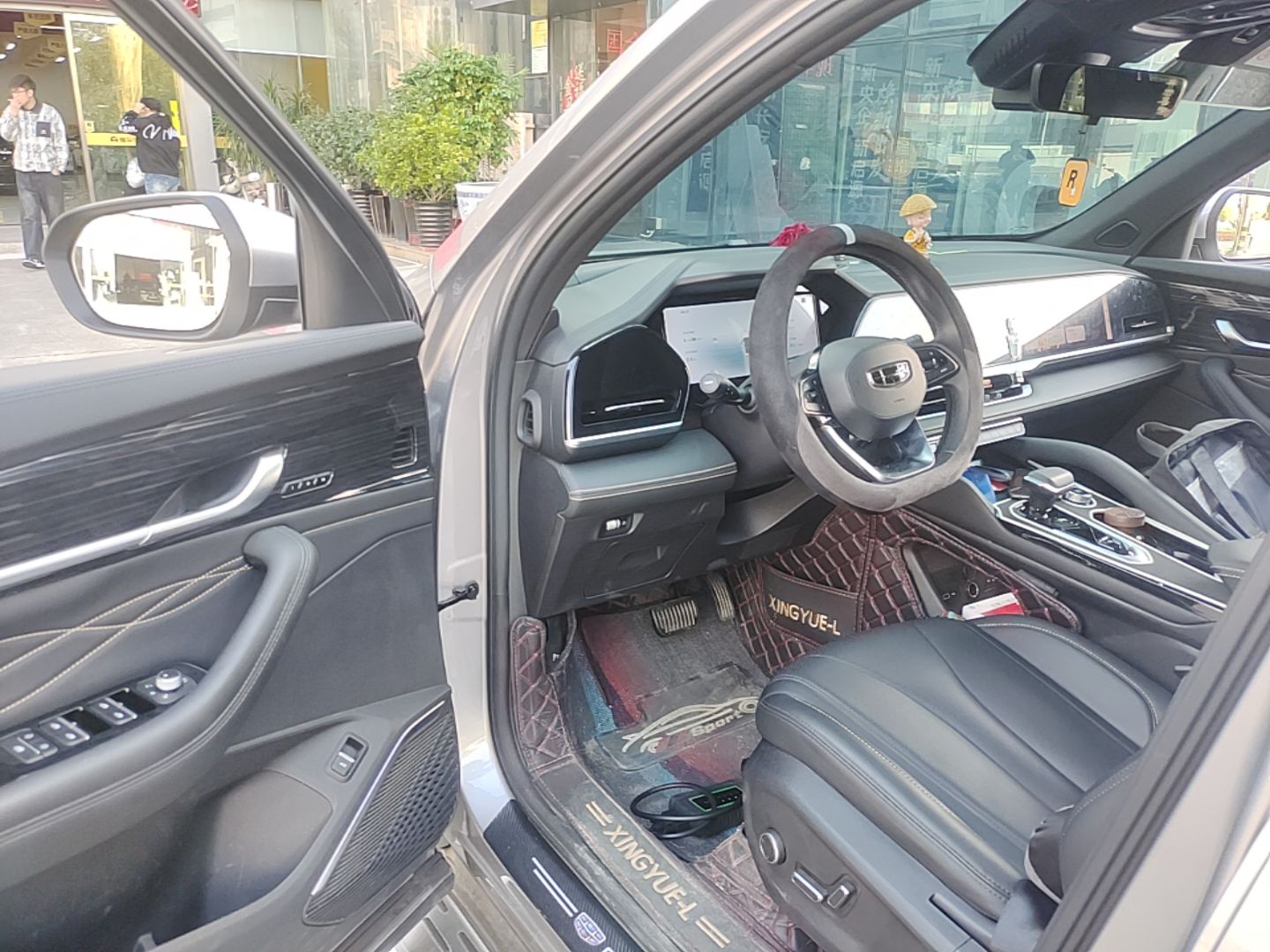 Geely Auto Monjaro L 2024 2.0TD DCT EVO Two-Wheel Drive Long-Range Version — снимка 18