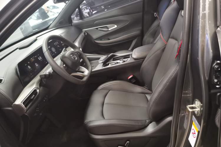 Used CHANGAN UNI-T 2022 1.5T Excellence Model
