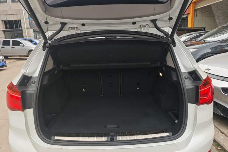 Used BMW X1 2019 xDrive20Li Luxury Model Trunk