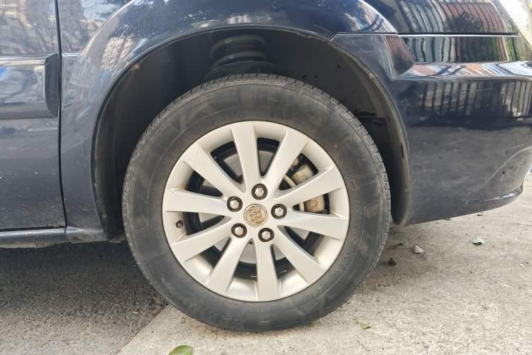 Used Buick GL8 2014 2.4L Classic Edition
