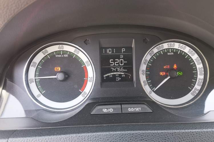 Used Skoda Rapid 2019 1.5L Automatic Comfort Edition China VI Standard Instrument Cluster