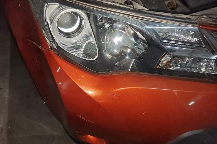 Used Toyota RAV4 2013 2.0L CVT Four-Wheel Drive New Edition
