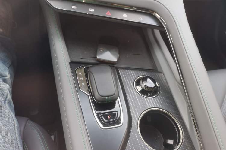 Used Zeekr 001 2022 Long-Range Dual-Motor WE Edition
