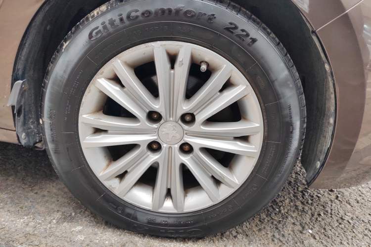 Used Peugeot 301 2014 1.6L Automatic Luxury Edition