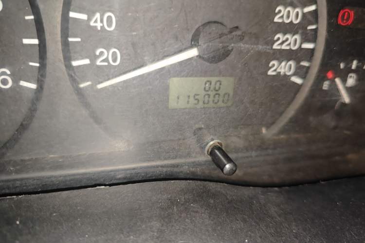 Used Ford Classic Transit 2015 2.8T Diesel Multi-Function Vehicle Short Wheelbase 6-Seater Mid-Roof Edition JX493ZLQ4