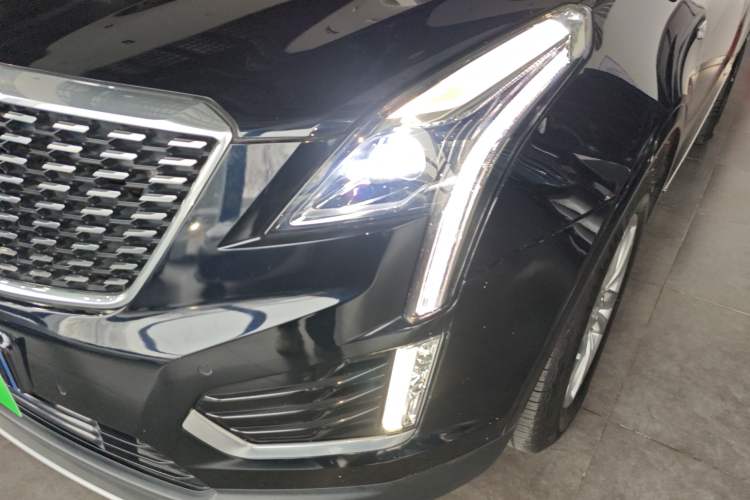 Used Cadillac XT5 2021 28T Luxury Model

