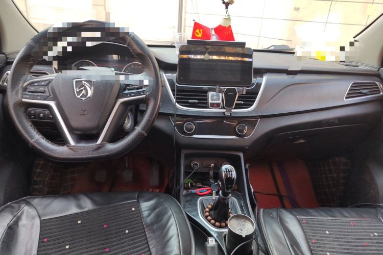 Used Baojun 730 2019 1.5T Manual Fashion Model 7-seater China VI