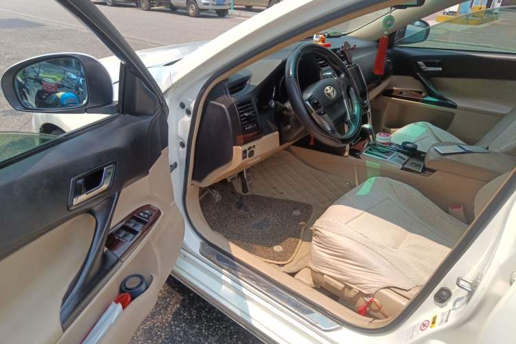 Used Toyota Reiz 2010 2.5V Fashion Elite Edition Driver Seat