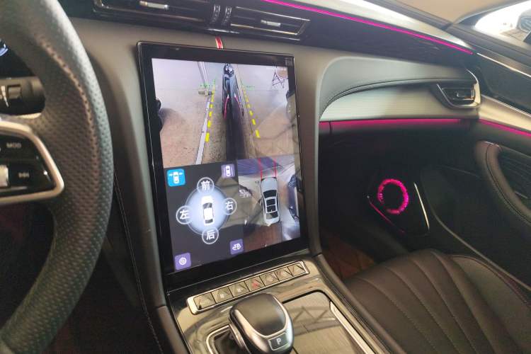 Used Hongqi H5 2024 1.5T DCT Smart Connect Flagship Edition Audio And AC Panel