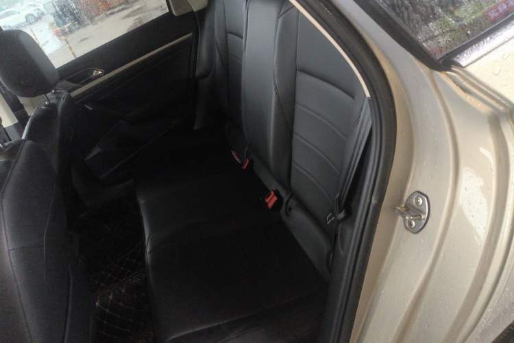 Used Volkswagen Lavida 2019 1.5L Automatic Comfort Edition China VI Standard Left Rear Seat