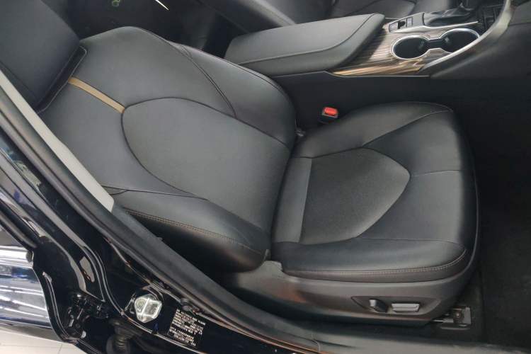 Used Toyota Camry 2019 2.0G Luxury Edition China V Standard