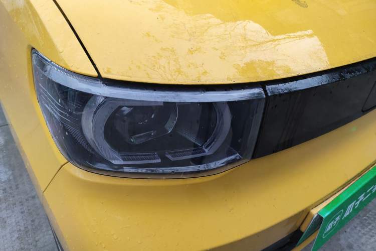 Used Wuling Hongguang MINIEV 2021 Macaron Fashion Edition Lithium-Ion Battery