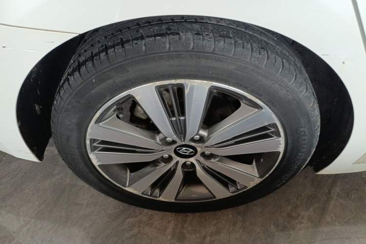 Used Hyundai Mistra 2016 1.8L Automatic Smart GLS
