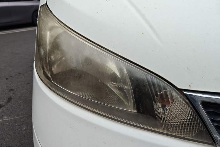 Used Nissan NV200 2014 1.6L Manual Luxury Model China V Standard