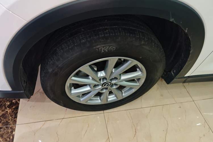 Used Mazda CX-5 2024 2.0L Automatic Two-Wheel Drive Comfort Version Left Front Wheel Hub